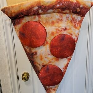 Pizza slice costume